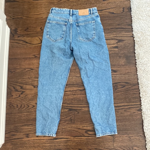 Zara jeans - Picture 2 of 3